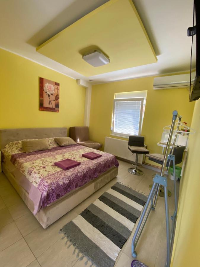Maslina Rooms Smederevo Esterno foto