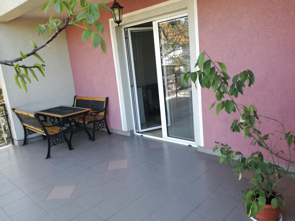 Maslina Rooms Smederevo Esterno foto